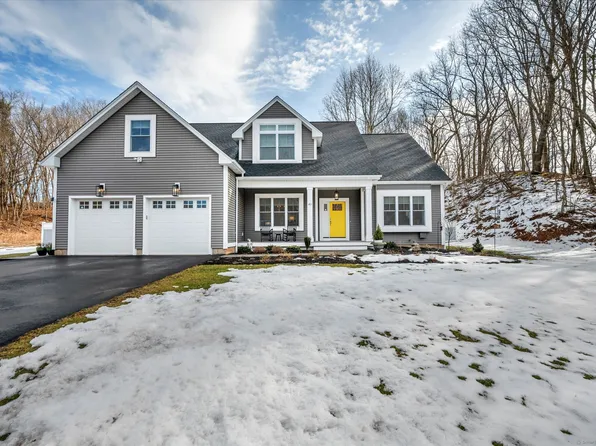 43 Shadow Lane, Cromwell, CT 06416