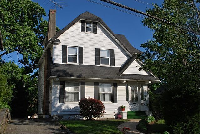 1st image of 27 Nutgrove St