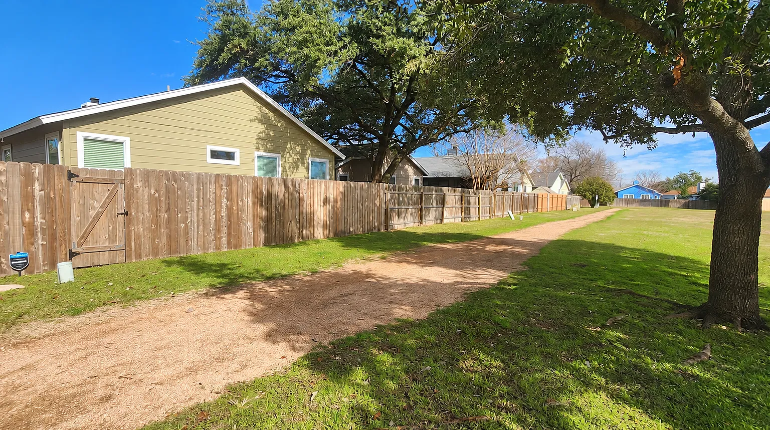 5925 Kevin Kelly Place — Photo 3
