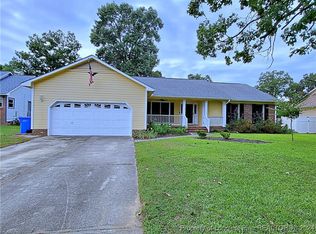 512 Blackbird Dr, Fayetteville, NC 28314