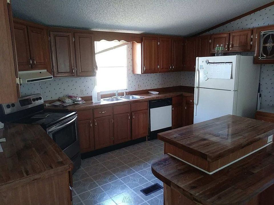 2nd image of 810 S Franklin St