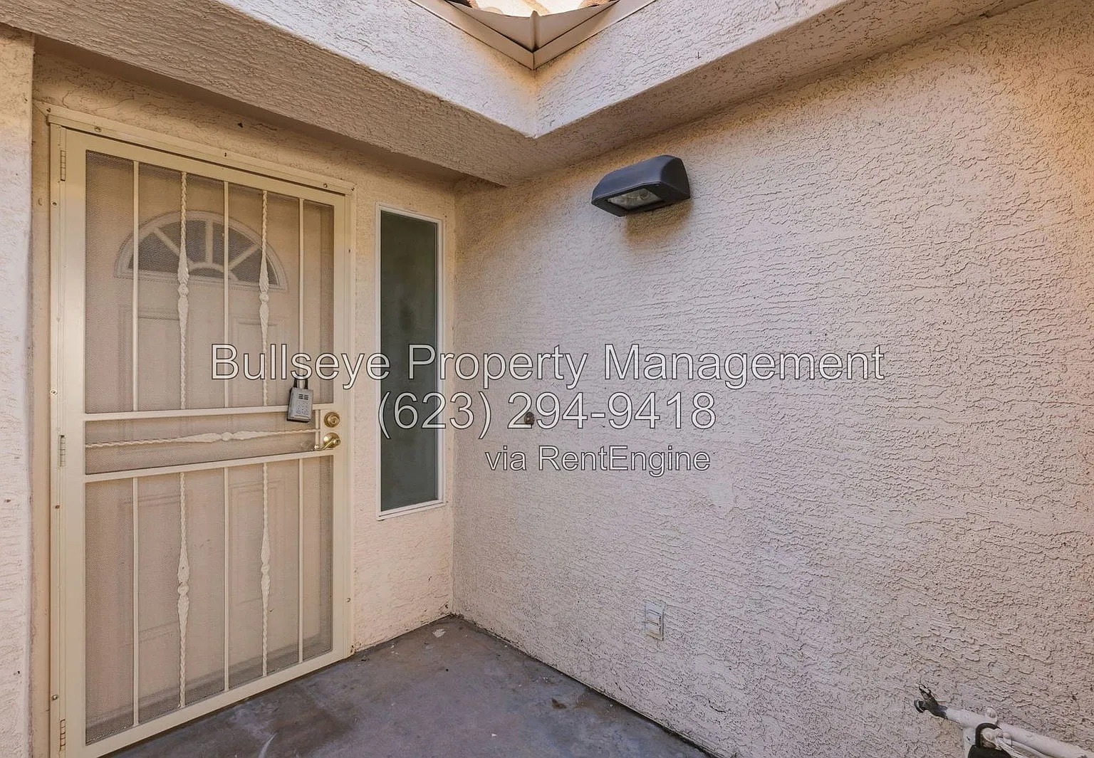2 bed, 1.5 bath, 1172 sqft, $1,640 — Photo 3