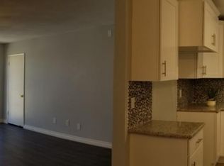 18215 Larkspur Rd, Adelanto, CA 92301