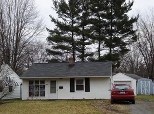 7361 Oregon Trl, Youngstown, OH 44512
