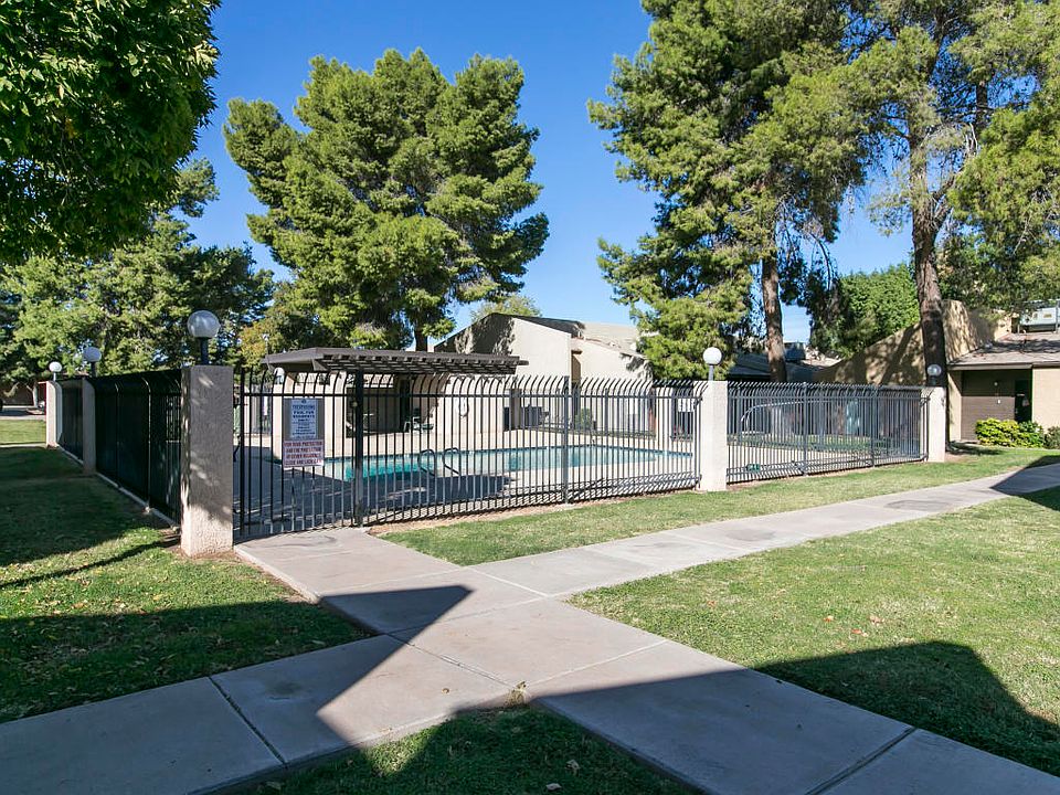 1st image of 629 N Mesa Dr APT 44