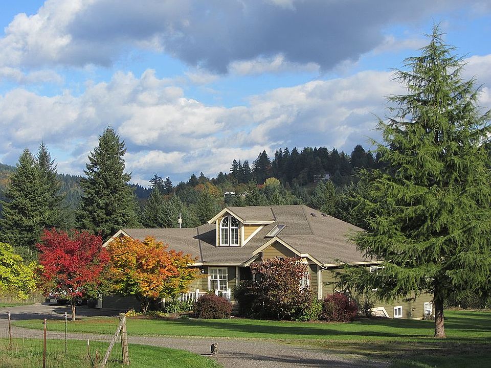 1st image of 701 SE 318th Pl