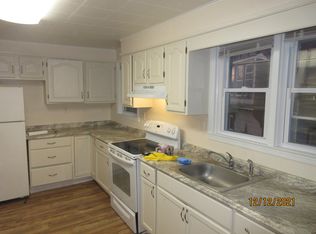 8-10 Crescent Pl, Middletown, NY 10940