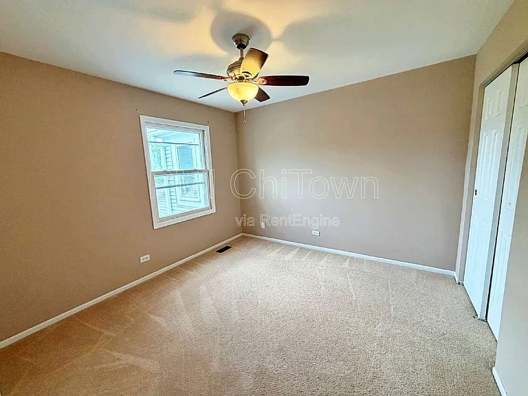 262 Greensboro Ct — Photo 16