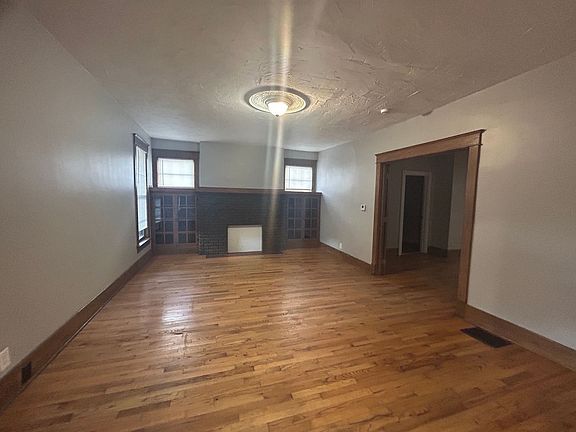 3rd image of 1149 Kirkwood Blvd