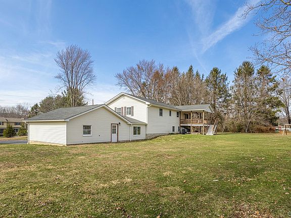 3rd image of 1490 Clove Valley Road