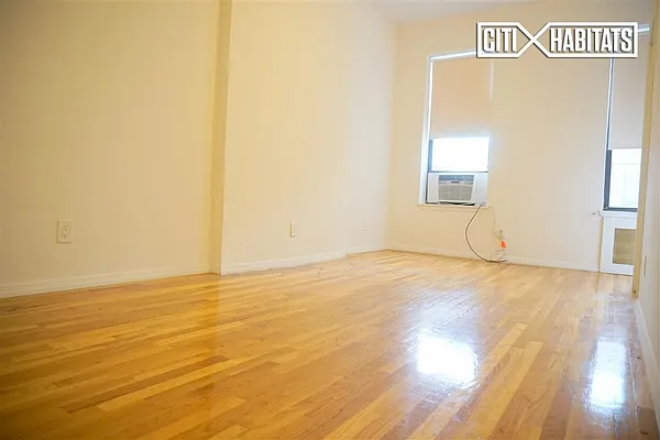 Rented by Citi Habitats | media 9