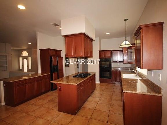 2nd image of 3256 Sterlingshire Dr #0