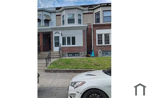 Building Photo - 7129 Buist Ave