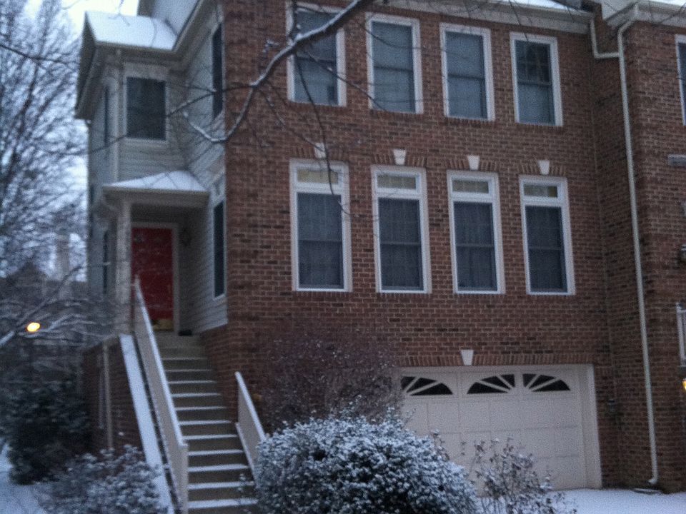 Front Exterior - Winter