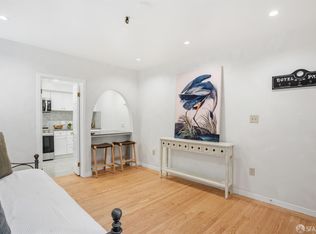 2001 Sacramento St APT 9, San Francisco, CA 94109