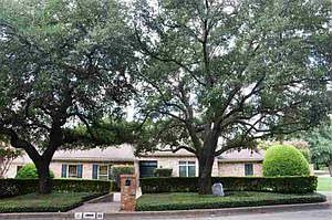 Home for Sale in Tyler, Texas $400,000