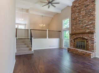 11435 W 112th Ter, Overland Park, KS 66210