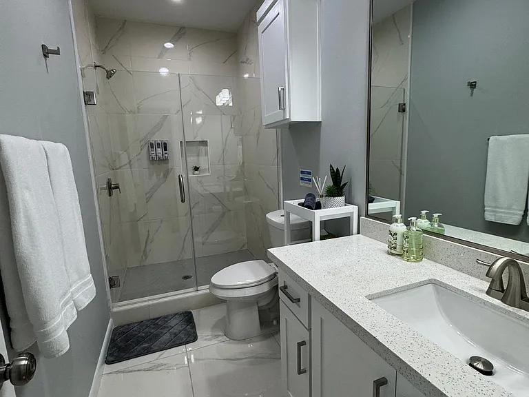 104 N Dove St #1 — Photo 7