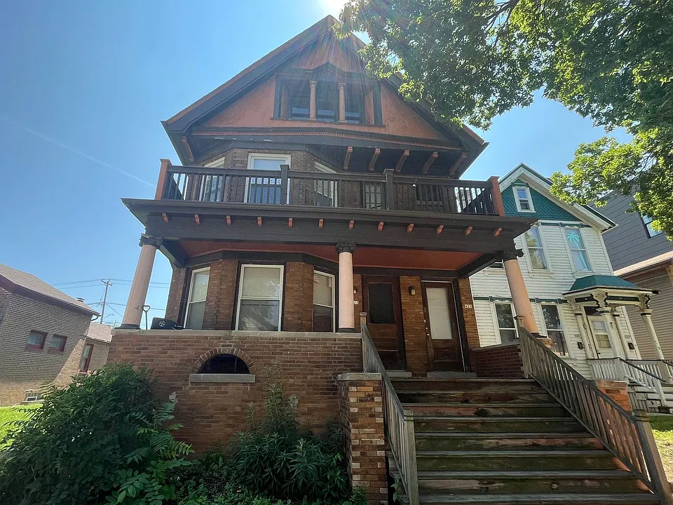 421-425 Washington