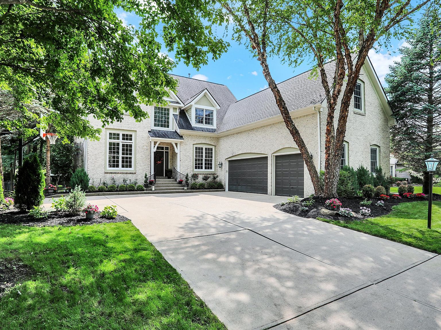 4be98aa282ebeeb7c528bc21cf3efb