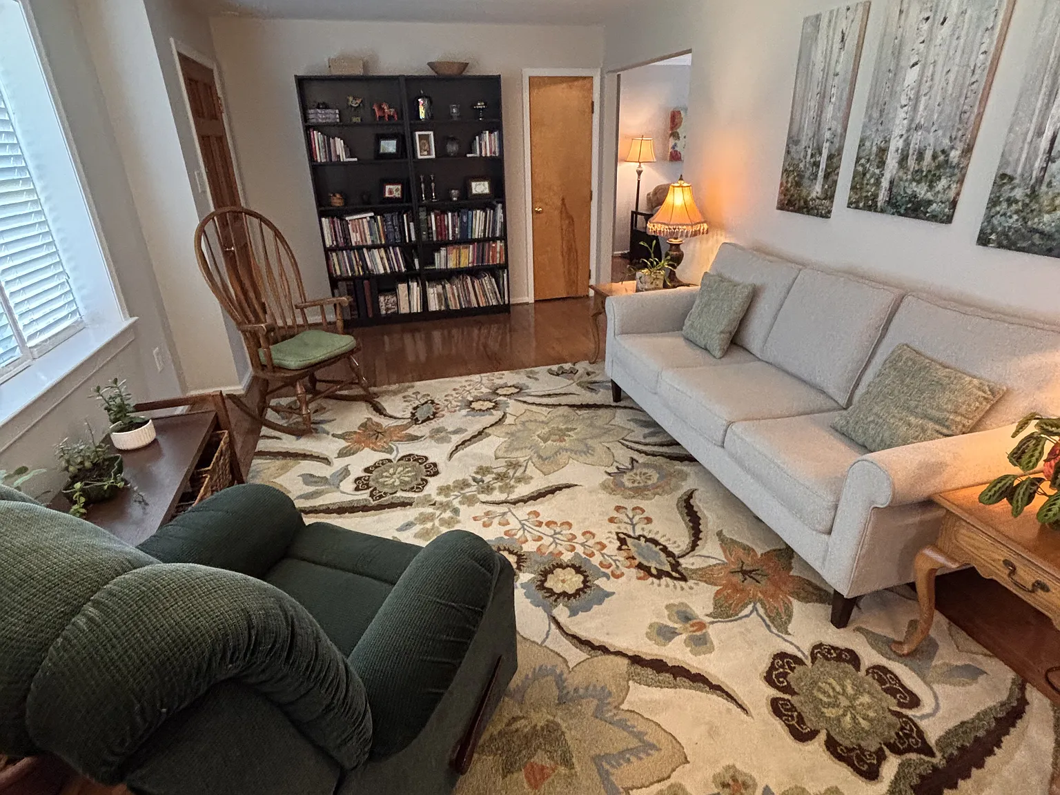 3 bed, 1425 sqft, $2,450 — Photo 4