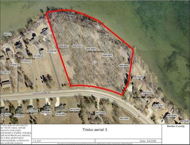 798 S Shore Dr, Detroit Lakes, MN, 56501