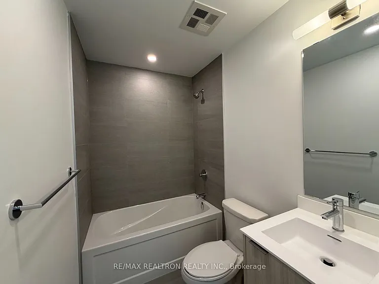 20 Deans Dr #516 — Photo 11