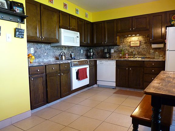 2nd image of 5959 S Sultan Cir