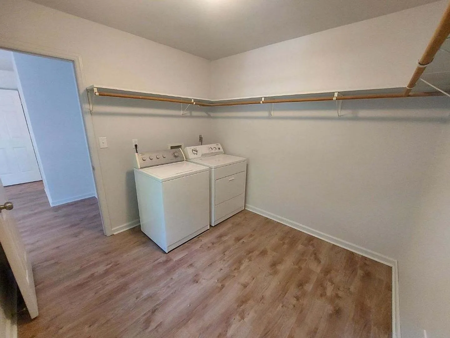 Beautiful Roanoke 2 bed 2 bath Duplex — Photo 4