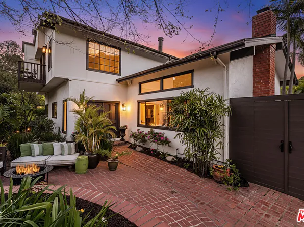 8606 Allenwood Rd, Los Angeles, CA 90046