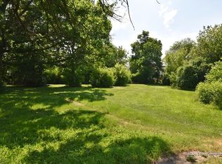 1810 Manchester Rd, Wheaton, IL 60187