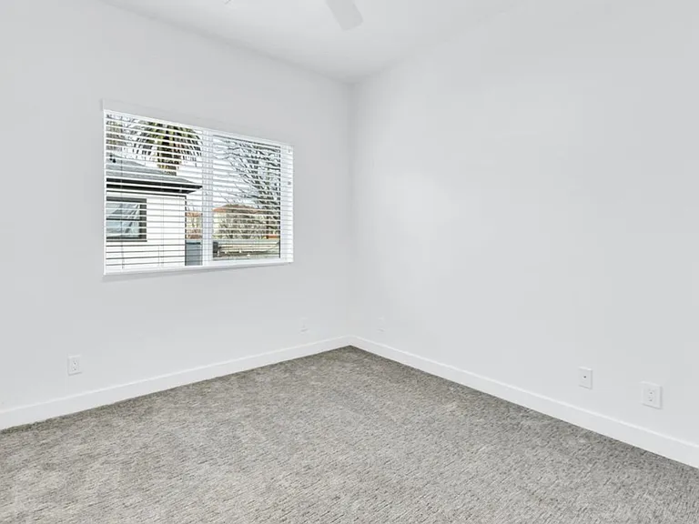 2 bedroom / 1 bath | Midtown Duplex Available Now — Photo 15