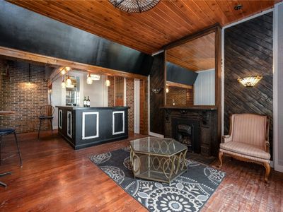 821 3rd Ave SE, Cedar Rapids, IA, 52403