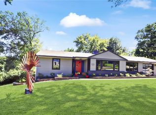 5 NW Briarcliff Rd, Kansas City, MO 64116