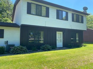 4866 Coal Rd, Vienna, OH 44473