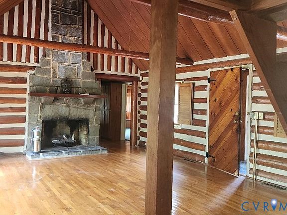 3rd image of 415 Springdale Ave