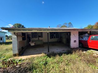 6097 Wards Rd, Hurt, VA 24563