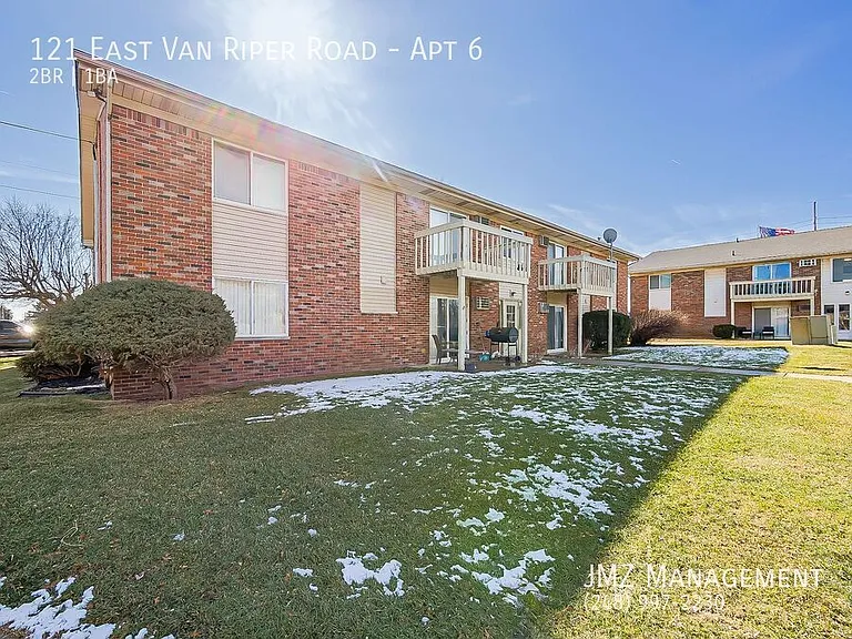 121 E Van Riper Rd #6 — Photo 20