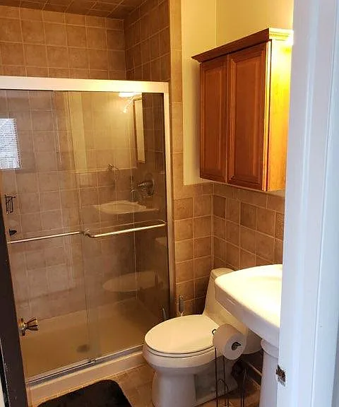 266 Mayfair Ln #D2 — Photo 6