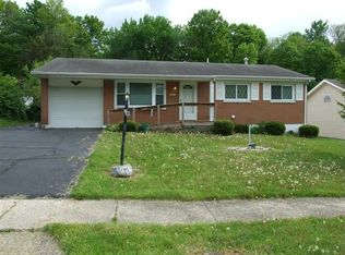 705 Murray Hill Dr, Xenia, OH 45385