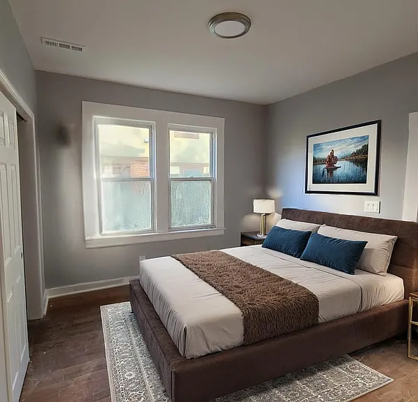 1214 Whalley Ave — Photo 4