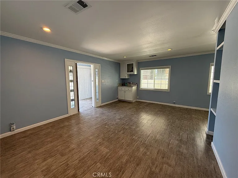 616 Huntington St — Photo 31