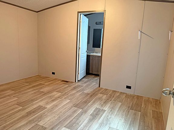 5th image of 1231 Herbert Ave #50