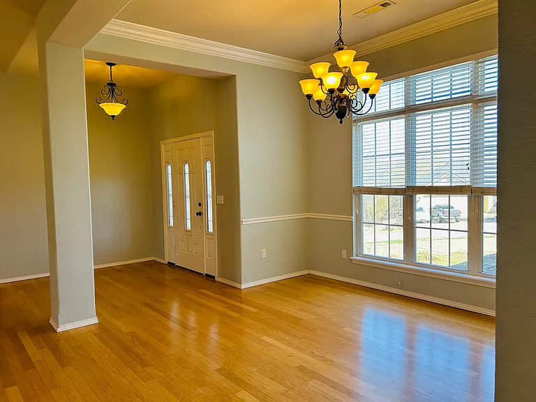 15 Mills Dr — Photo 4