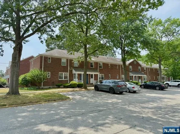 5 Clark Ct #5, Rutherford, NJ 07070