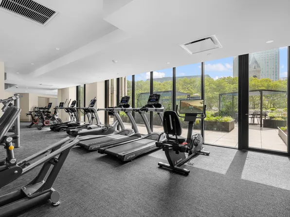 1 Clinton Street image 20 of 26