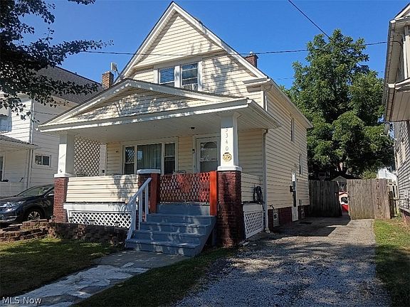 3rd image of 3340 W 91st St