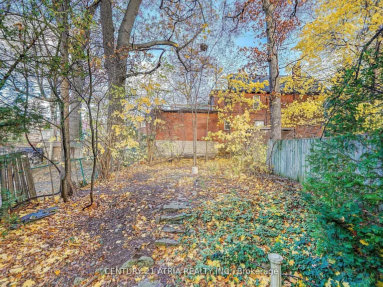 397 Parkside Dr — Photo 33