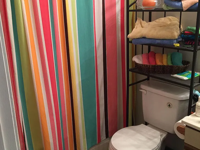 207 N Summit St #3 — Photo 16