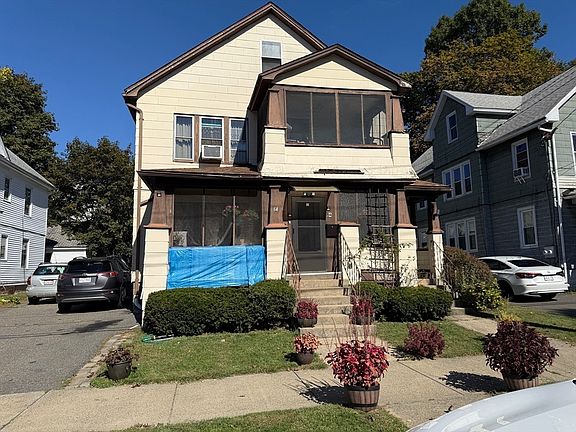 3rd image of 82-84 Maryland St